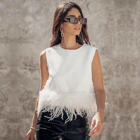 La' Ros White Feather Hem Blouse Size S/Small Womens Cropped Sleeveless Tank Top - Picture 1 of 11